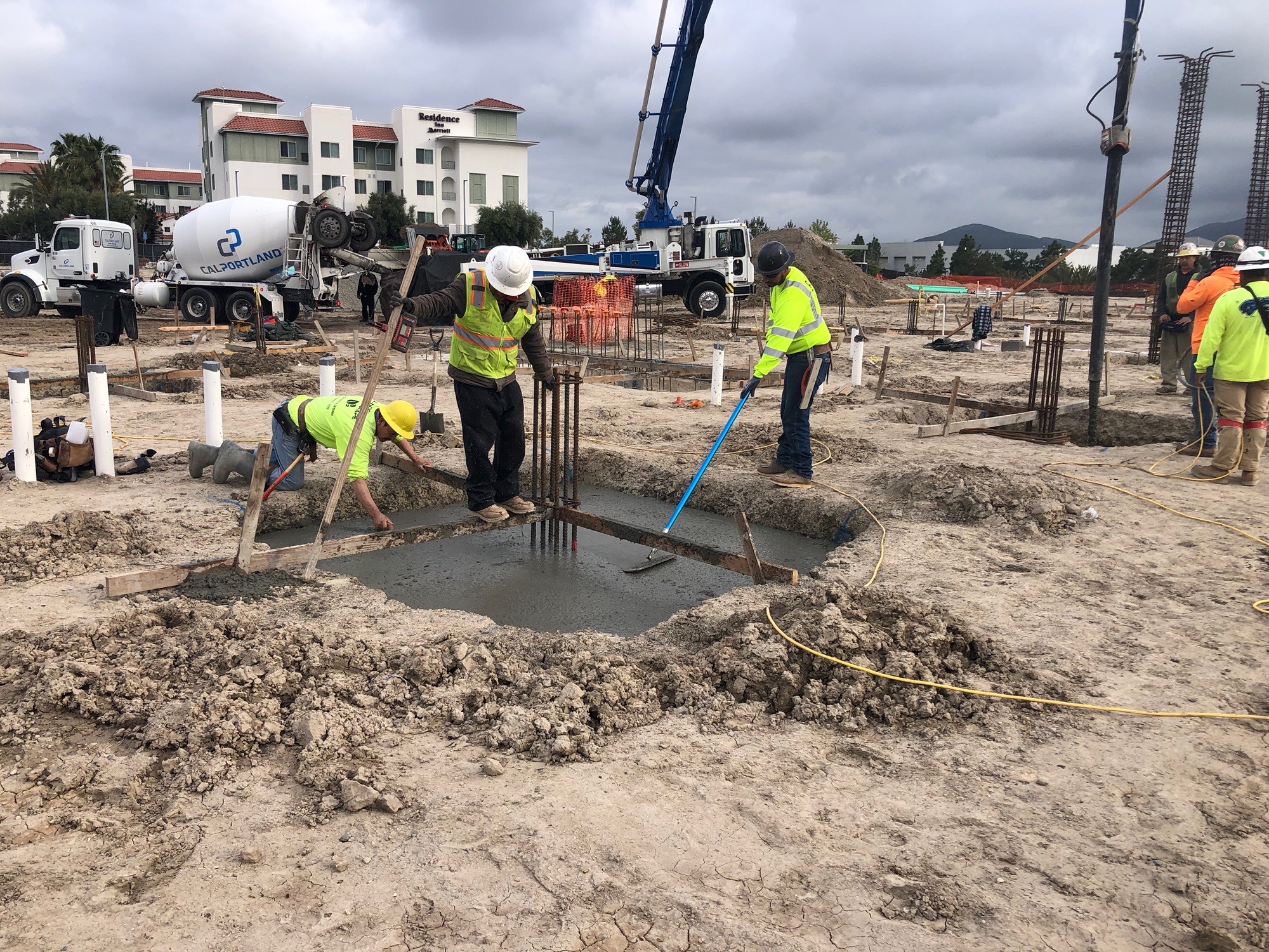 Element - Construction